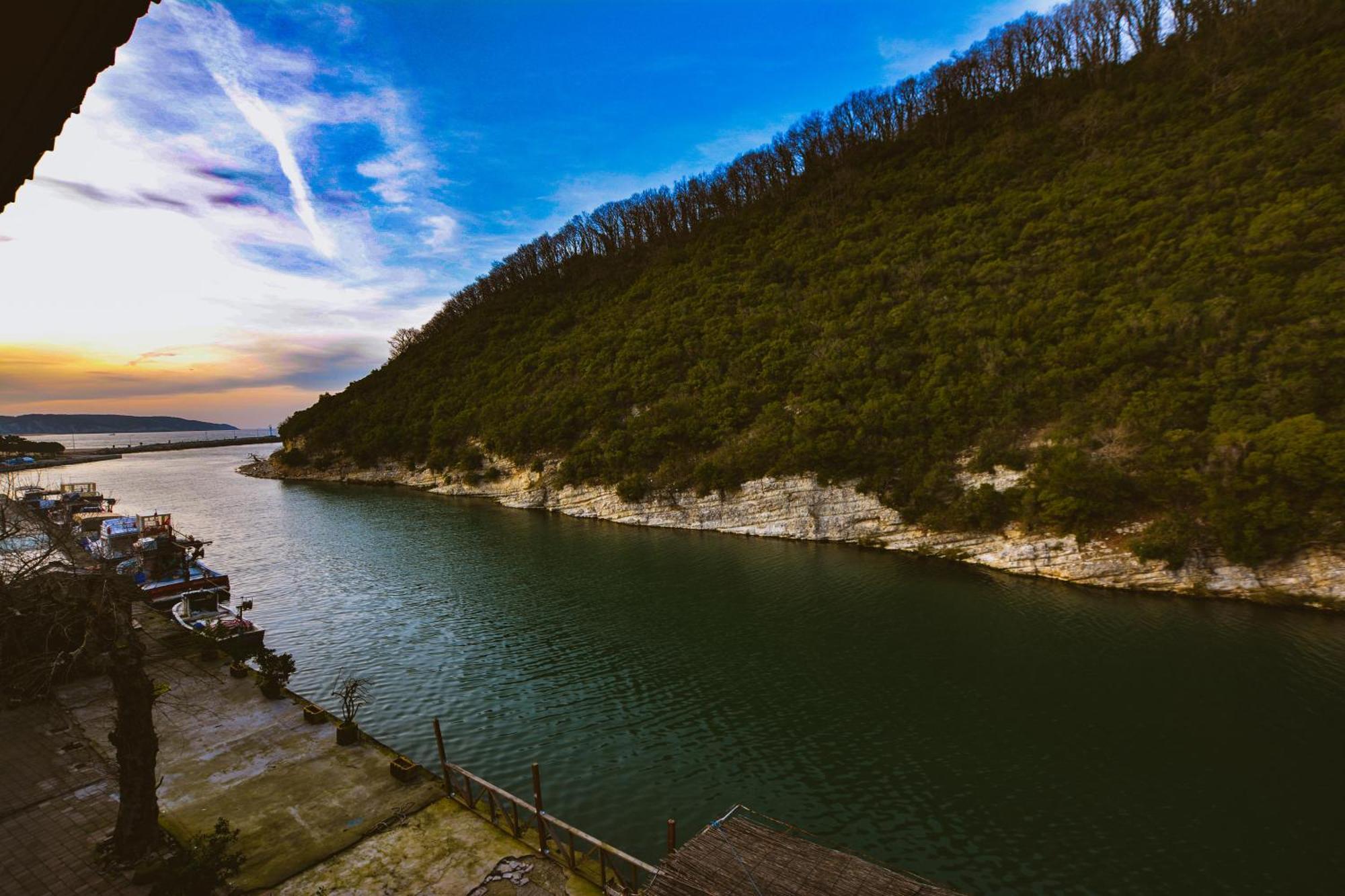 Hill River Hotel Ağva Luaran gambar