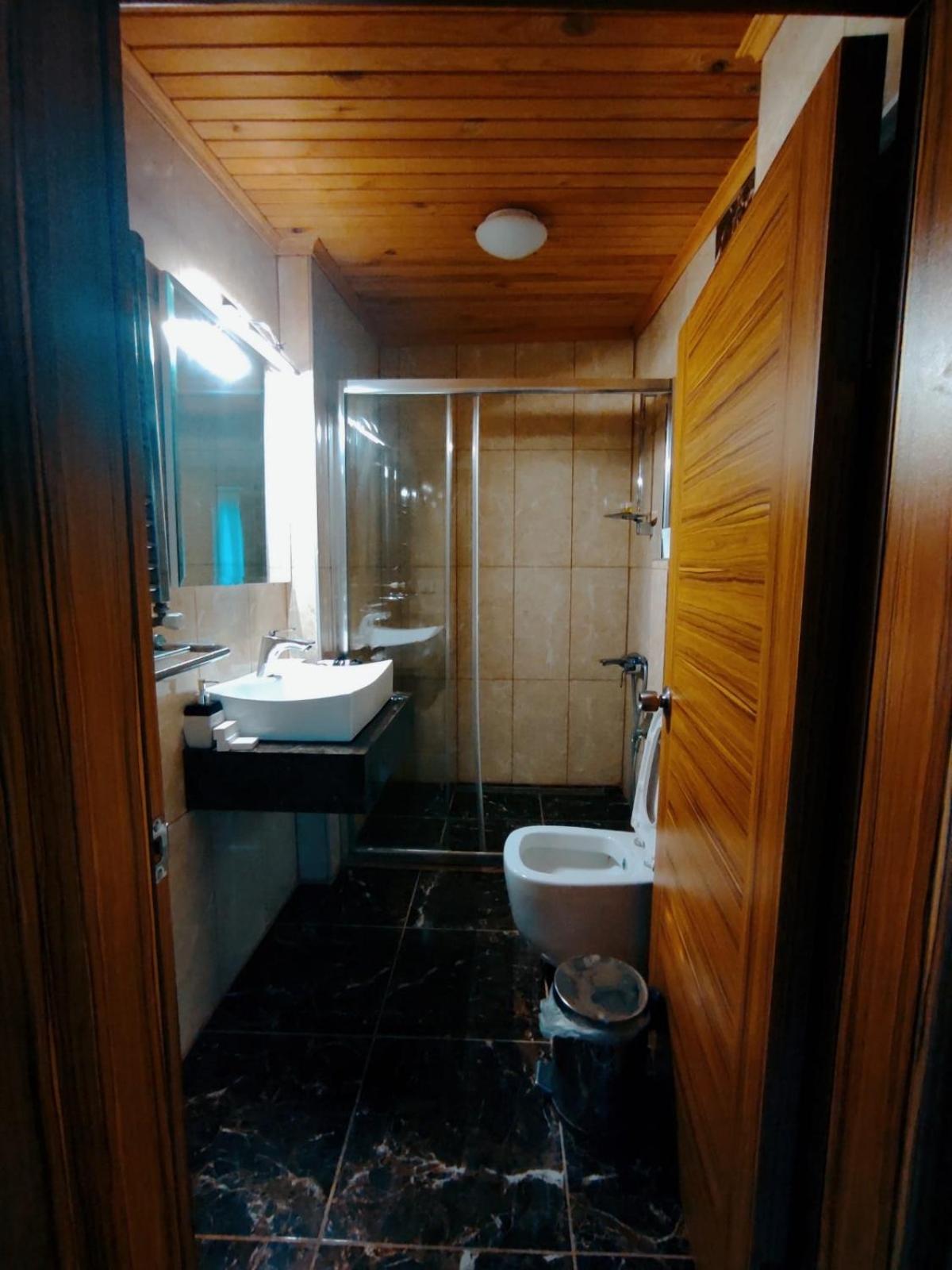 Hill River Hotel Ağva Luaran gambar