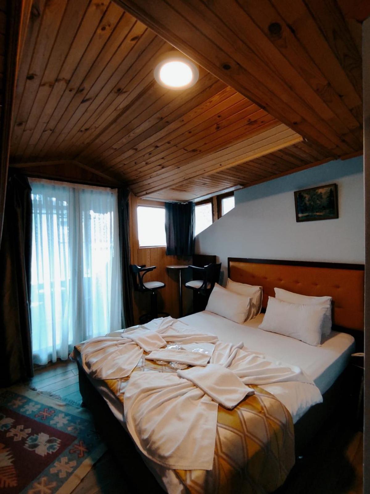 Hill River Hotel Ağva Luaran gambar