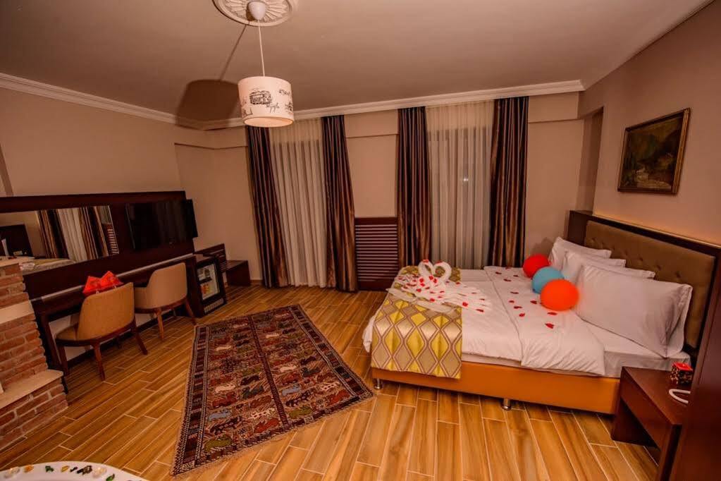 Hill River Hotel Ağva Luaran gambar
